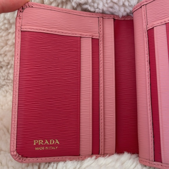 PRADA Saffiano Pink Bifold Wallet - Picture 6 of 10